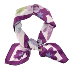 Rapunzel And Pascal Scarf, Flower Princess -Disney Magic Deals Store 427503469637 2