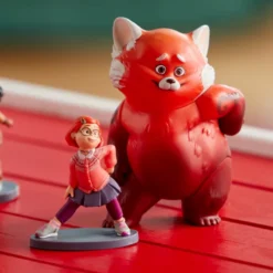 Turning Red Deluxe Figurine Playset -Disney Magic Deals Store 460062469656 3